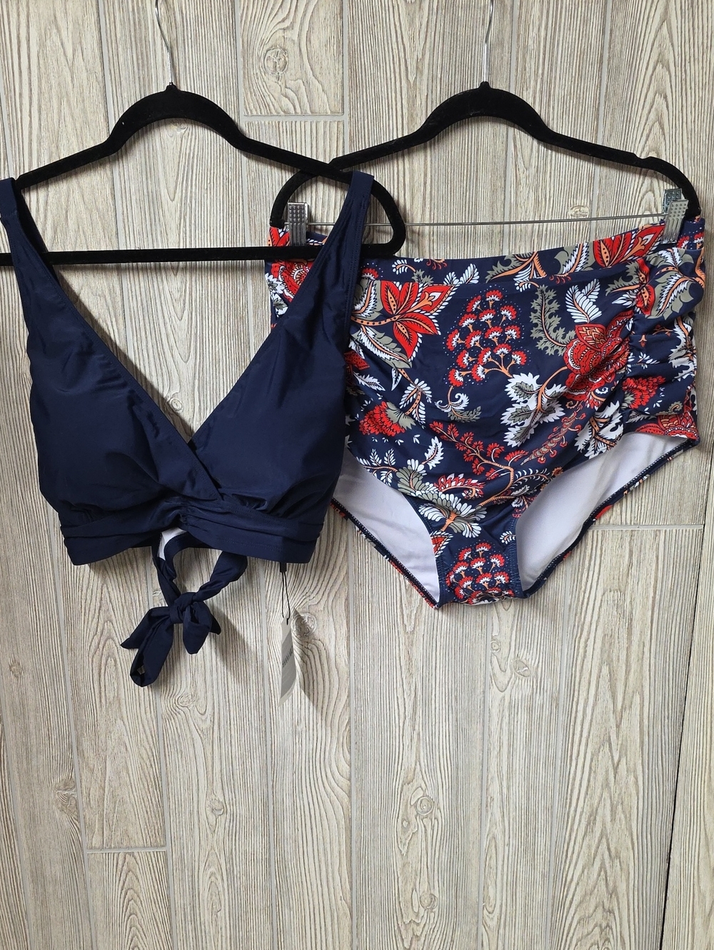 Hanna Nikole 2 Piece Bikini Floral Navy Swimsuit Womens Plus Size 22W NWT